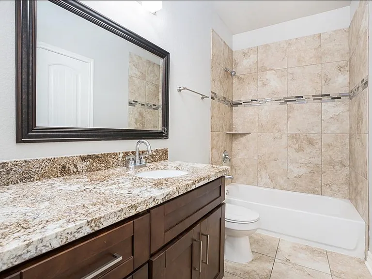 5301 Wylie St — Photo 13