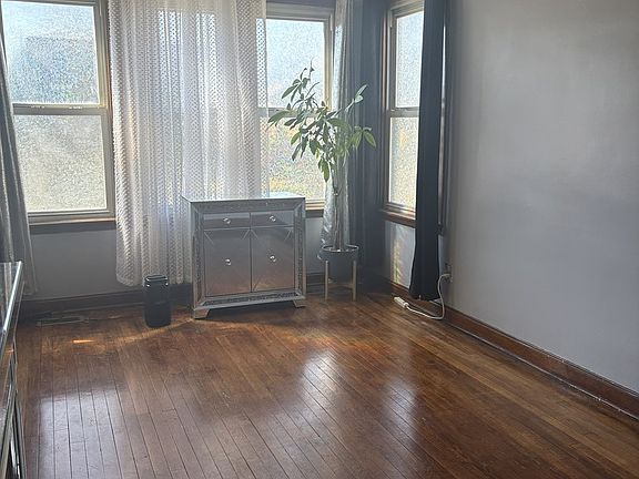 3rd image of 2653 N 73rd Ave