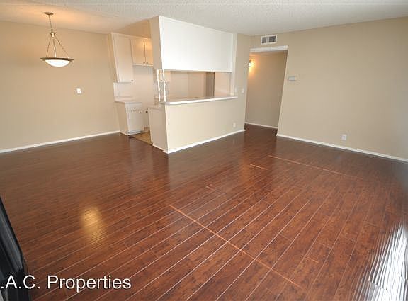 4th image of 12241 Burbank Blvd APT 209