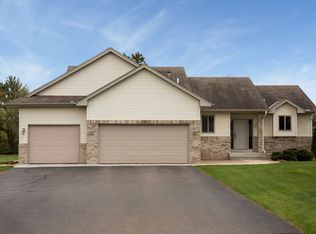 2460 160th Ave NE, Ham Lake, MN 55304