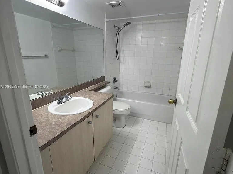 11133 SW 8th St #102 — Photo 7