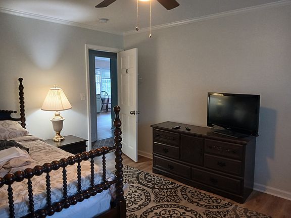 2nd image of 3634 Riley Rd #C