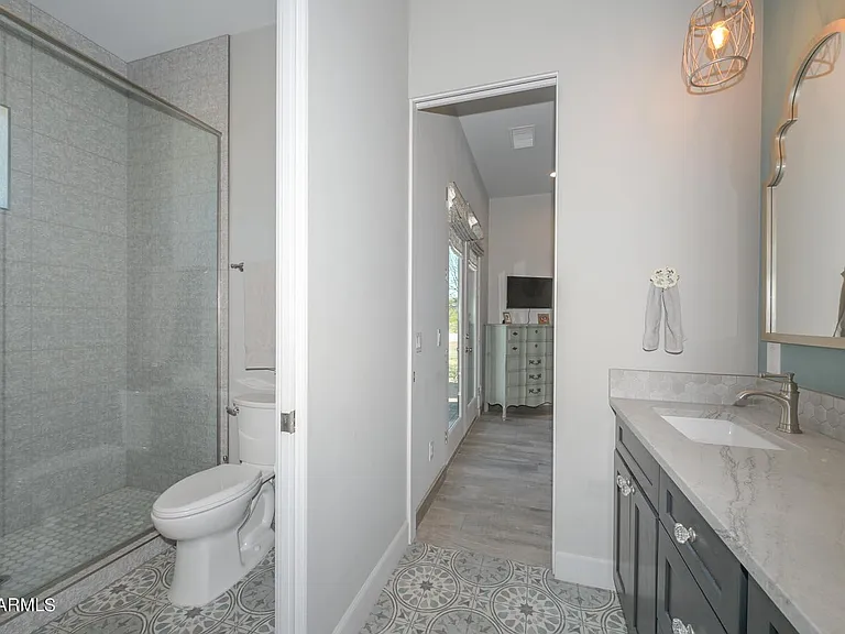 5861 E Cloud Rd — Photo 40