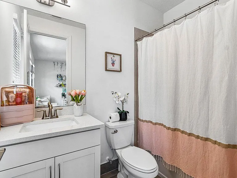 8795 Grand Prix Ln — Photo 27