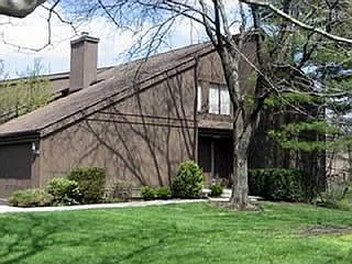 6480 Sharon Woods Blvd photo 1