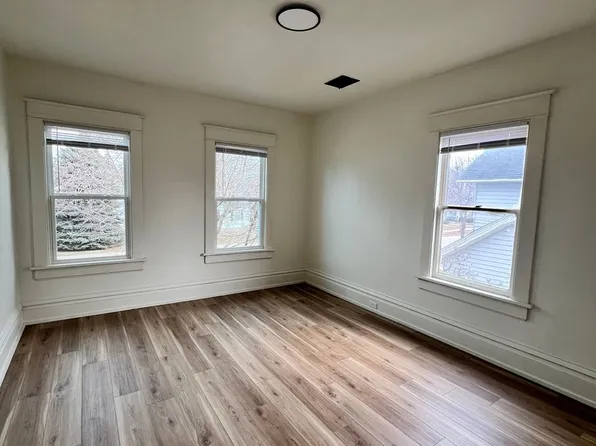 835 Waugoo, 835 Waugoo Ave, Oshkosh, WI 54901