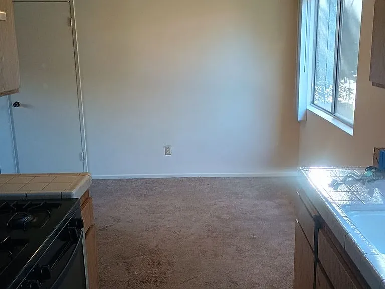27626 Violin Canyon Rd — Photo 27