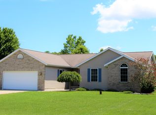 9683 River Rd, Greenville, MI 48838