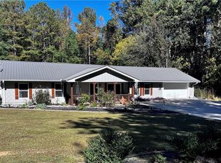 160 Ivey Dr NW, Calhoun, GA 30701