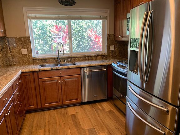 4th image of 6232 Warner Ave #B