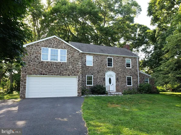 1704 Makefield Rd, Yardley, PA 19067