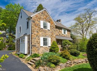 570 Strathmore Rd, Havertown, PA 19083