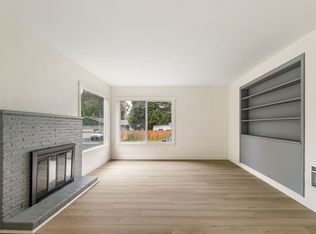 3402 Hollywood Ave #2, Bellingham, WA 98225
