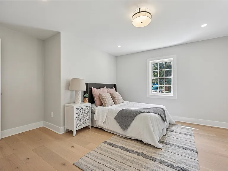 3 Wilmer Ave — Photo 36