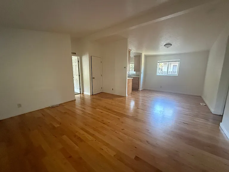 21 Pierson Street — Photo 3