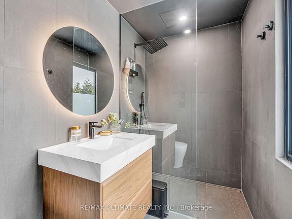 5th image of 37 Banbury Ct