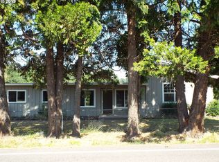 40201 Jasper Lowell Rd, Lowell, OR 97452