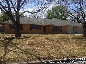 5th image of 3101 Hemlock Dr