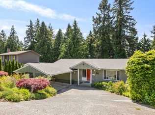 160 Harvard Dr, Pt Moody, BC V3H 1S8