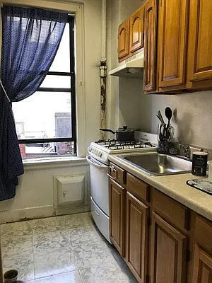 Rented by Pink Stone Realty LLC | media 3