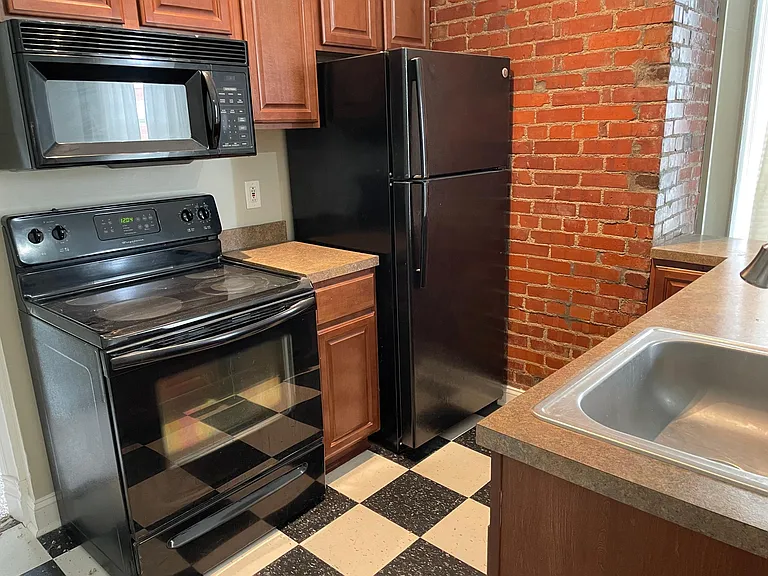 211 Haldeman Ave #4 — Photo 7