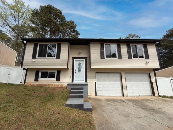 1258 Roman Point Dr, Norcross, GA 30093