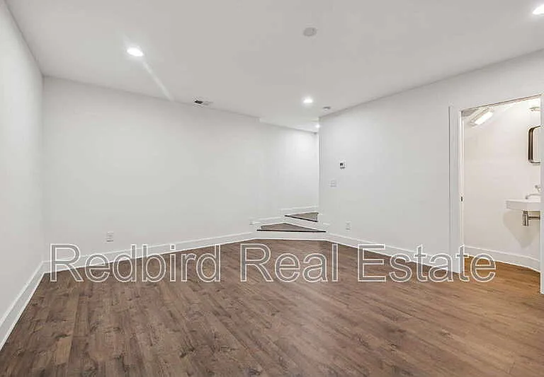 2050 McKinley St — Photo 14
