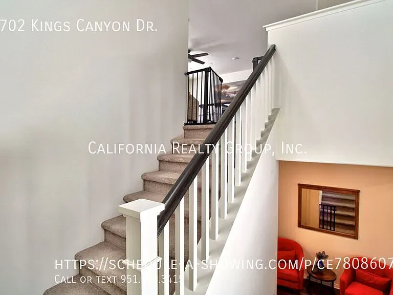 2702 Kings Canyon Dr — Photo 27