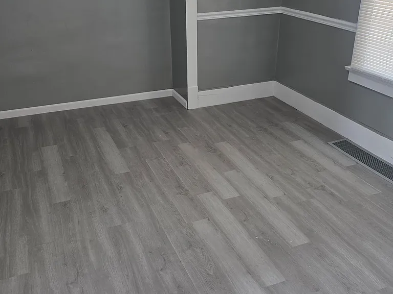 43 E Auburndale Ave — Photo 7