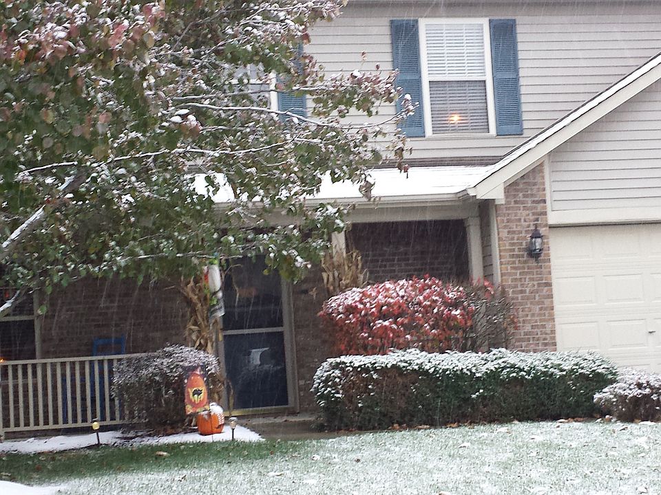 1st image of 2915 Stillcrest Ln