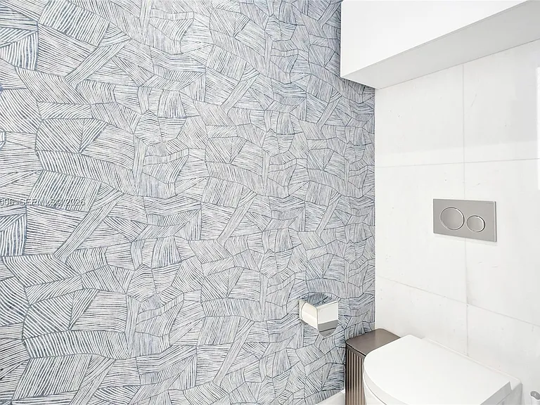 300 Biscayne Boulevard Way #1808W — Photo 36