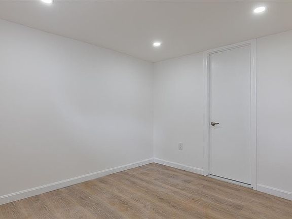 4th image of 205 Ives St