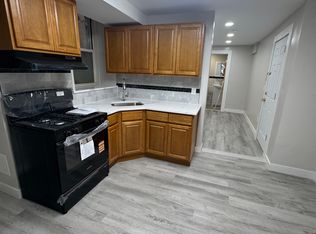207 59th St APT B2, West New York, NJ 07093