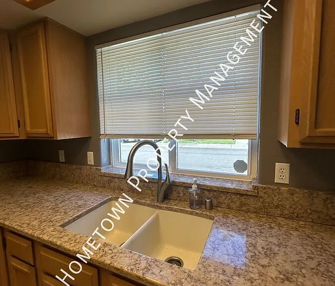 4683 Barrington Ln SE — Photo 7
