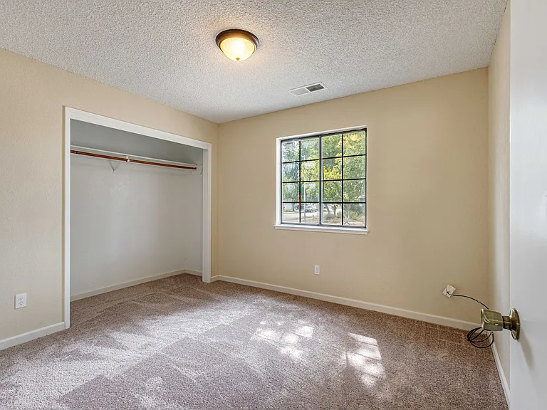 3521 Akeby Dr — Photo 15
