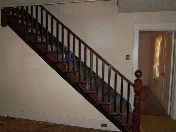 4th image of 224 Endly St