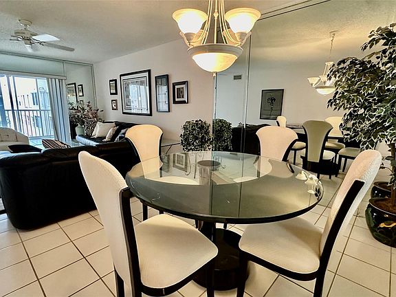 4th image of 10208 NW 24th Place #405
