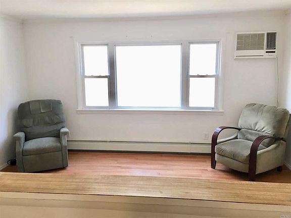4th image of 16421 97th St