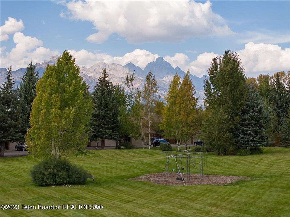 310 E Sagebrush Dr #4-D, Jackson, WY 83001 | MLS #23-2255 | Zillow