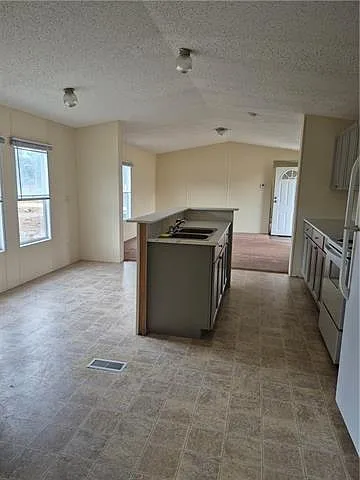 21197 Valor Ln — Photo 3
