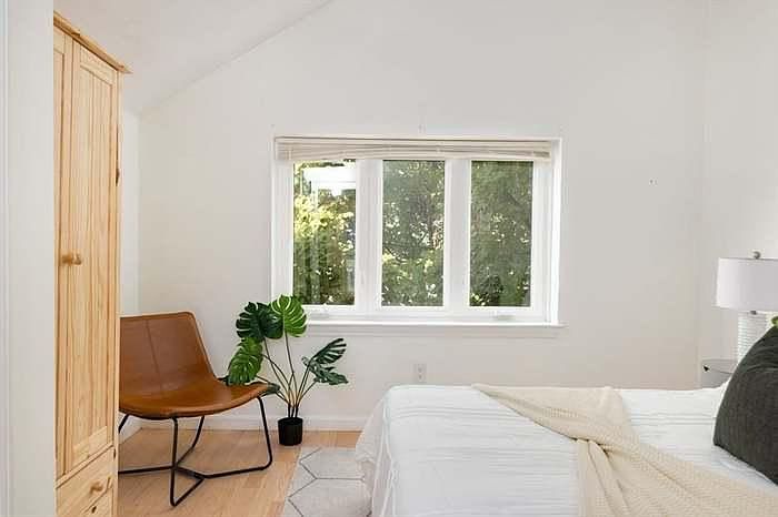 1st image of 8 Watson St