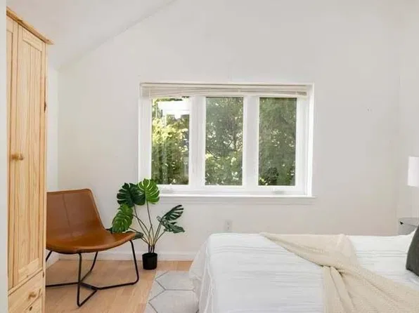 8 Watson St, Cambridge, MA 02139