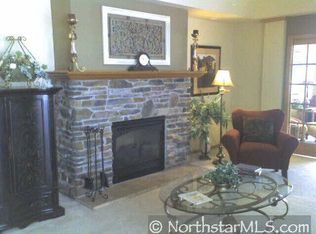 392 Valley Cmn, Hudson, WI 54016