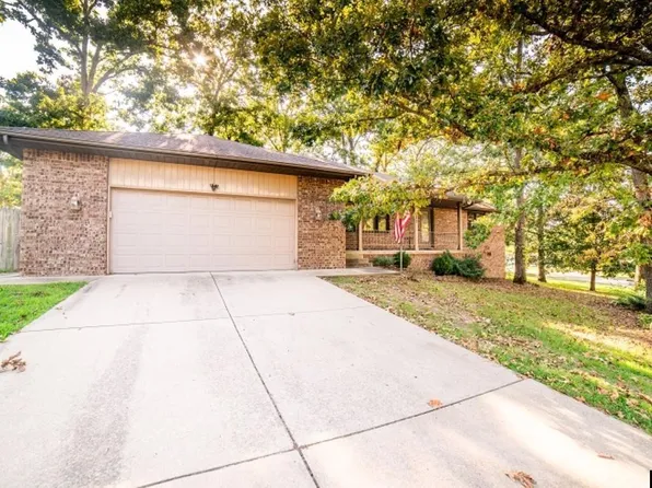 3104 Partipilo St, Mountain Home, AR 72653