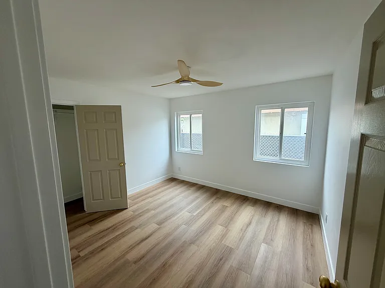1038 Oaklawn Ave — Photo 7