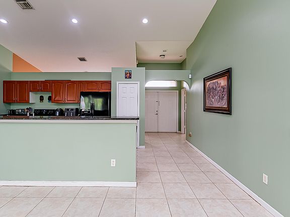 3rd image of 5665 NW Croton Avenue