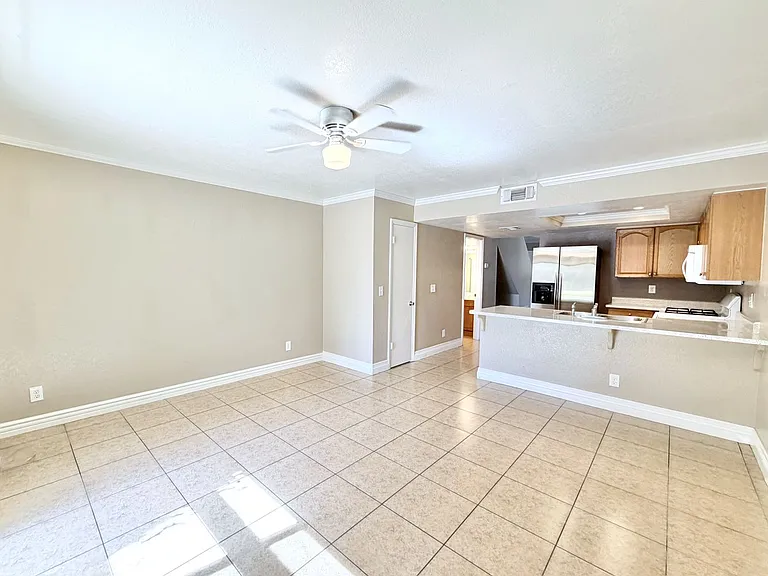 32945 Cielo Vista Rd #B — Photo 13