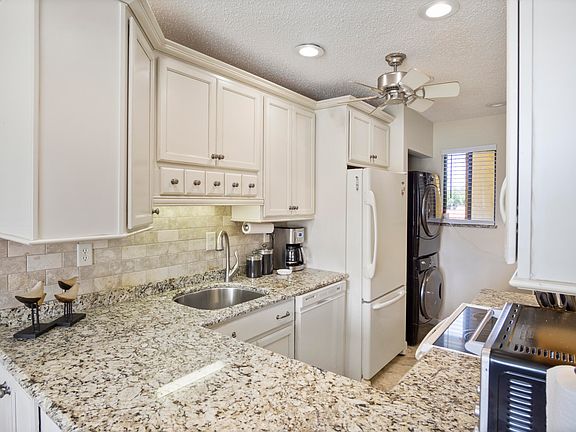 3rd image of 5335 SE Miles Grant Road #H 209