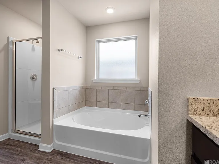 35517 Grovemont Dr — Photo 14