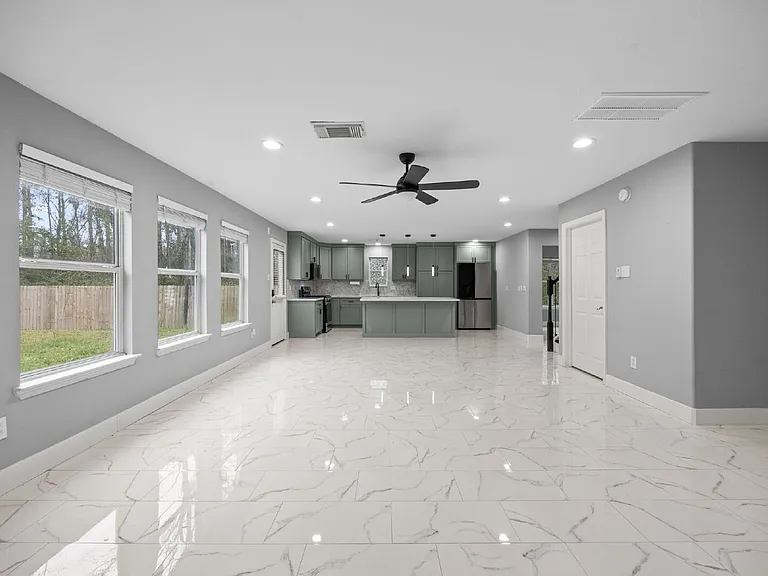 4500 Upland Circle Dr — Photo 14